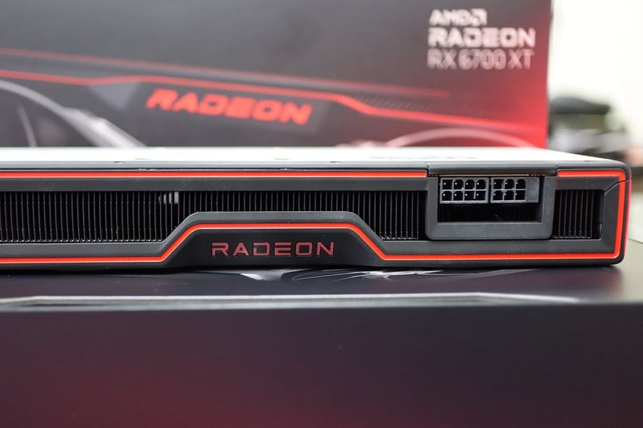 AMD Radeon RX 6700 XT